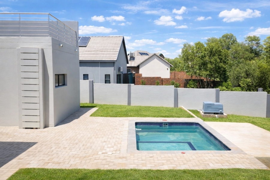 4 Bedroom Property for Sale in Landsmeer Residential Estate North West